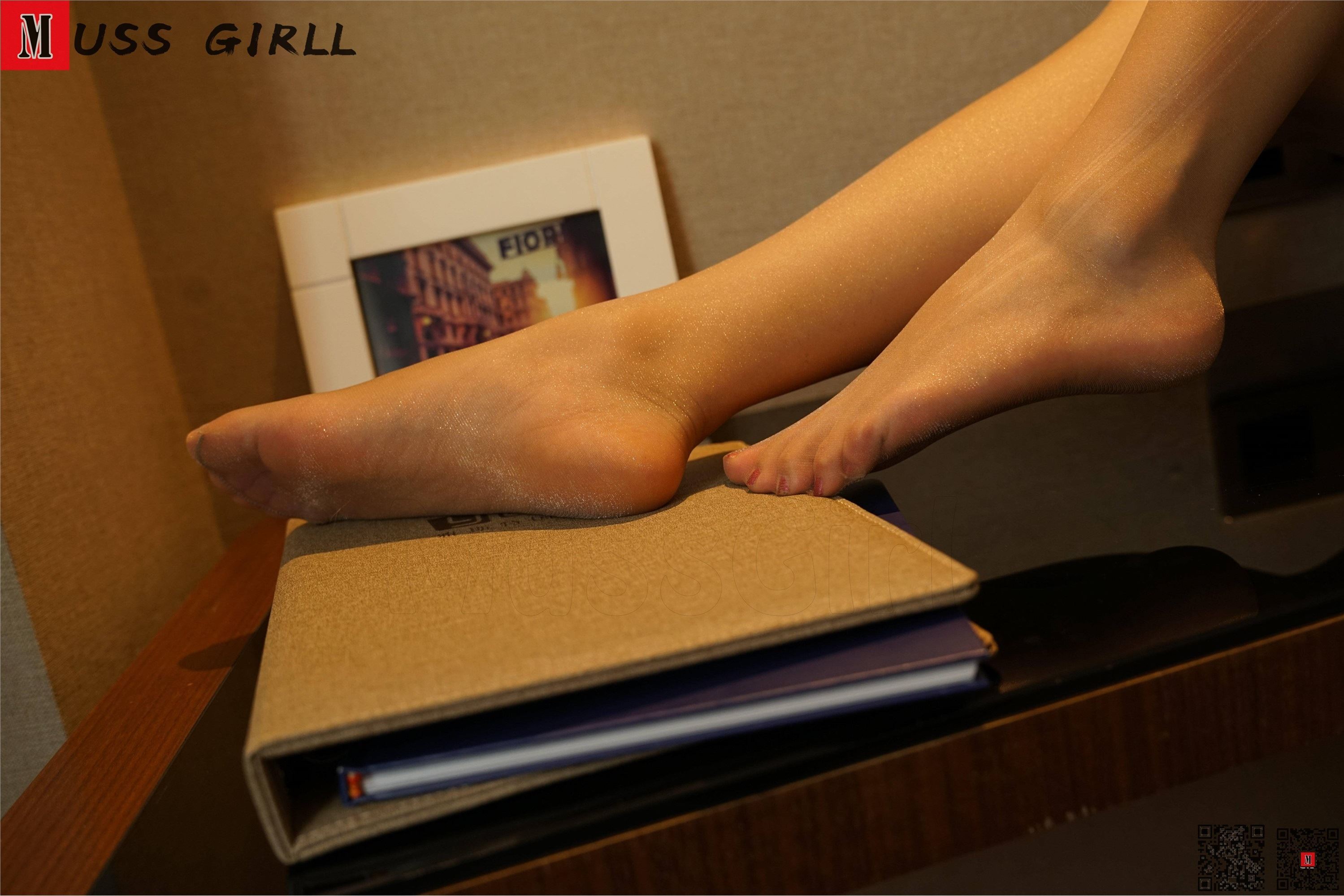 MussGirl慕丝女郎  NO.511 小何